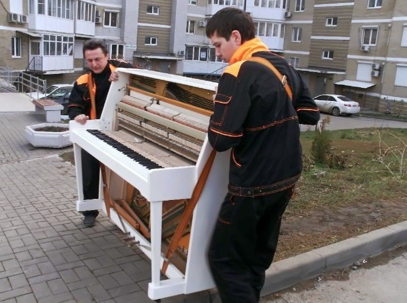 Перевозка пианино и рояля в Ленинске-Кузнецком — цена от 818 руб., грузчики, упаковка — Мастер24